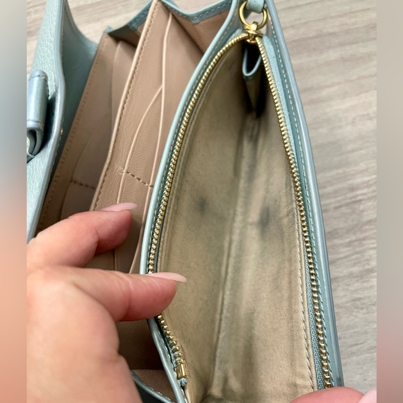 Chloe Aby Long Wallet - Picture 8 of 13